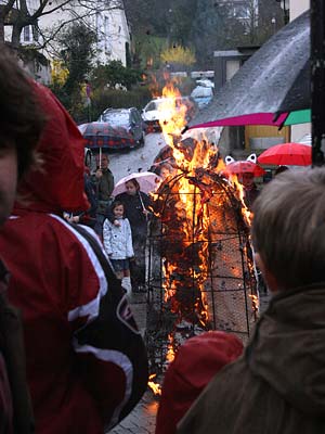Der Schneemann brennt