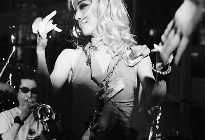 Fotografie von SG Koezle: Sängerin