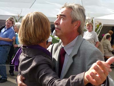 Ria und Bernd Frauenfeld beim Kälblestanz