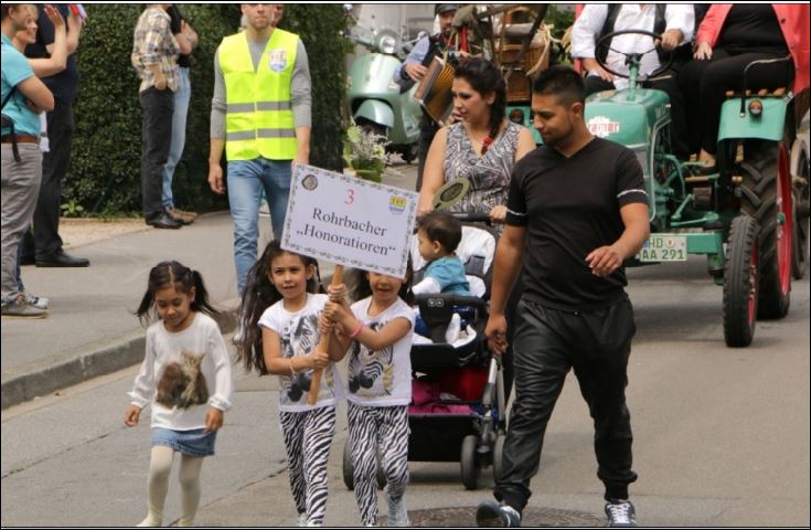 Die Familie R. bei der 1250 Jahrfeier in Rohrbach