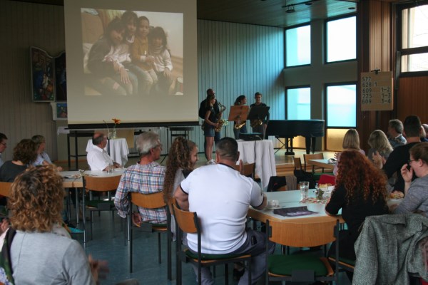 files/bilder/2018/2018_04_Benefizveranstaltung_Ramadani/IMG_0171.JPG